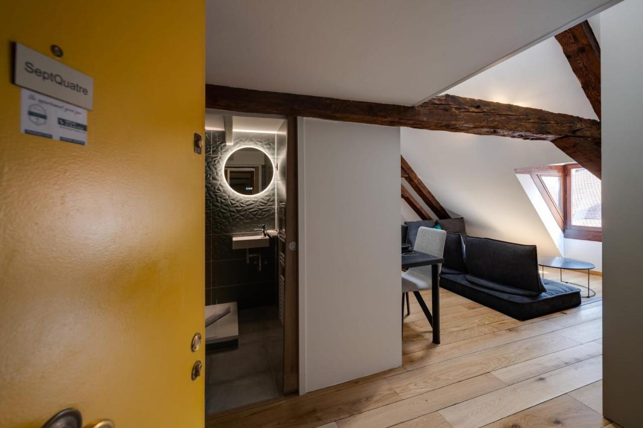 Le Septqatre - Grand Triplex Au Coeur De La Vieille Ville 阿讷西 外观 照片