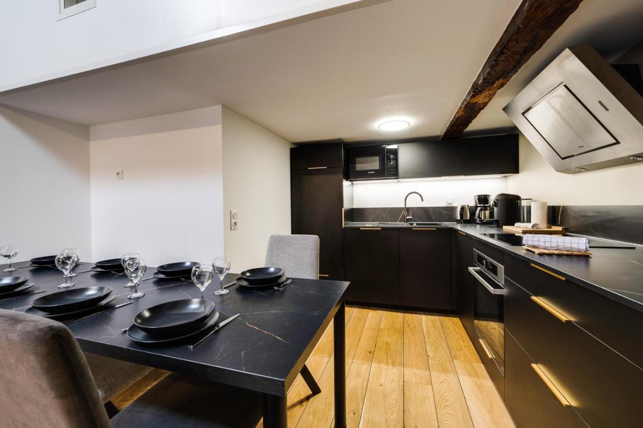 Le Septqatre - Grand Triplex Au Coeur De La Vieille Ville 阿讷西 外观 照片