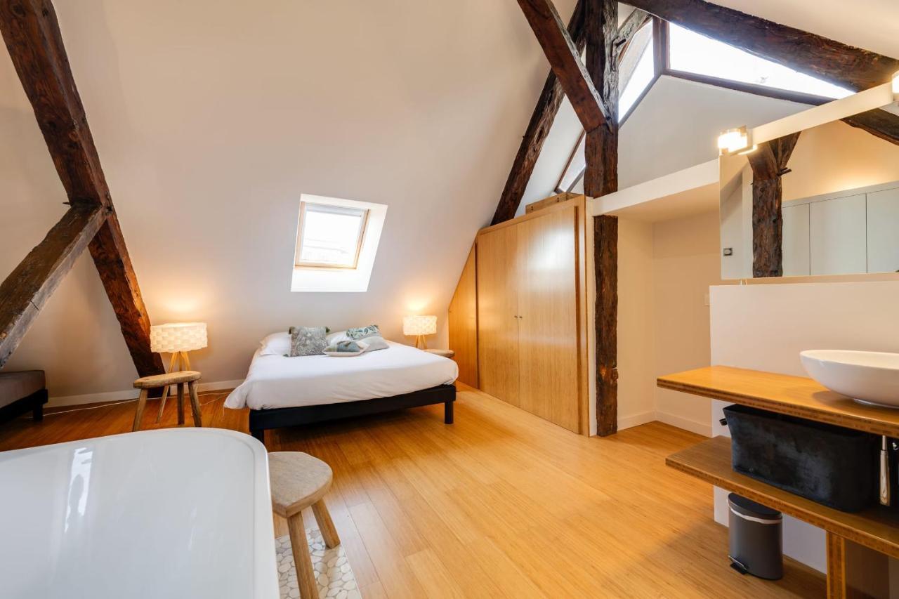 Le Septqatre - Grand Triplex Au Coeur De La Vieille Ville 阿讷西 外观 照片